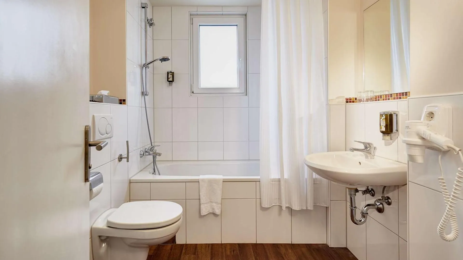 Hotel Imperial Duesseldorf - Sure Collection By Best Western Germany